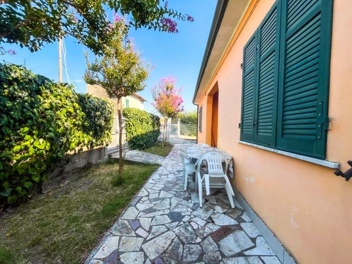 Casa con 6 locali in vendita in Via Pietrasanta, Bondano Partaccia, Massa