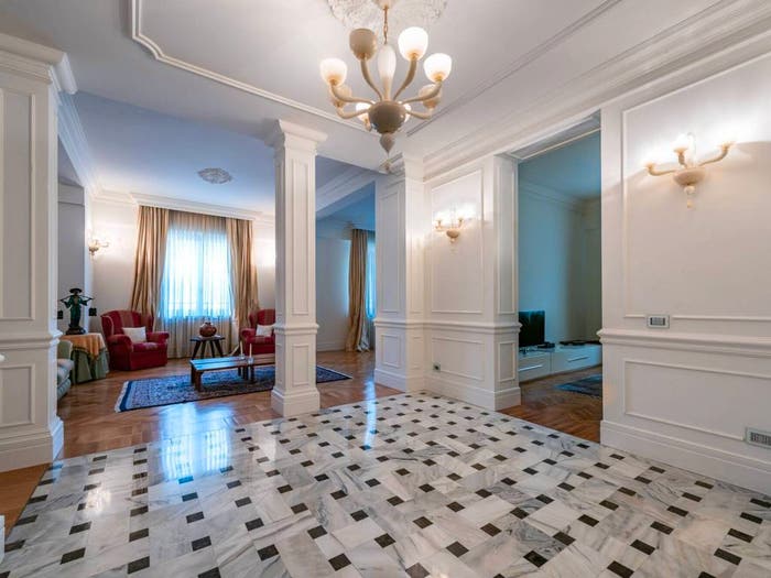 Appartamento con 6 locali in vendita in Piazza della Repubblica, Repubblica, Milano