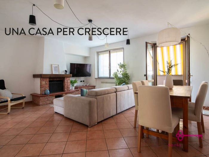 Casa quadrilocale in vendita in Via Giovanni Falcone, Mairano, Noviglio
