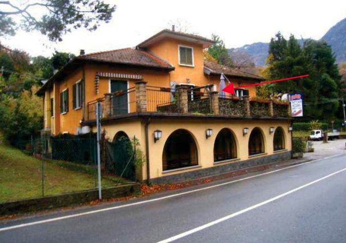 Appartamento trilocale in vendita in Via Marconi, Castello, Castelveccana
