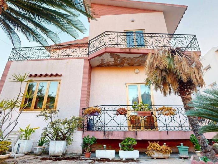 Casa con 6 locali in vendita in Viale Colombo, Quartu, Quartu Sant'Elena