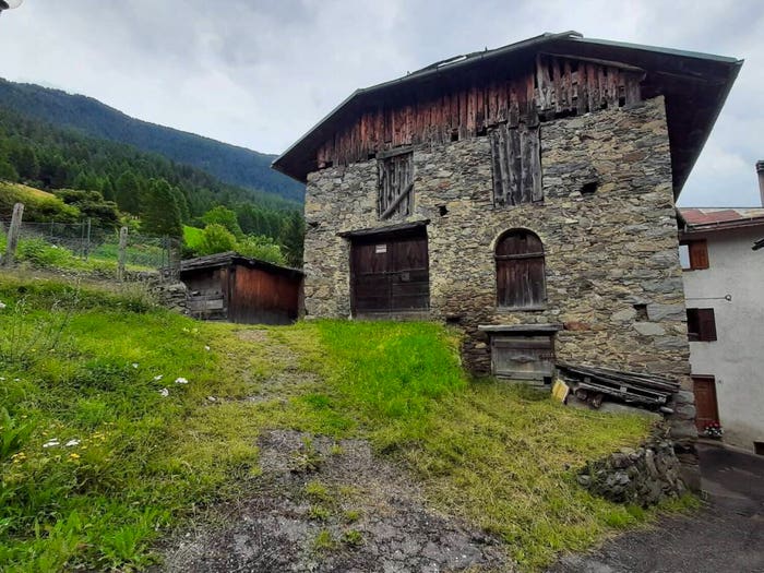 Casa quadrilocale in vendita in Via don G Arvedi, Centro, Peio