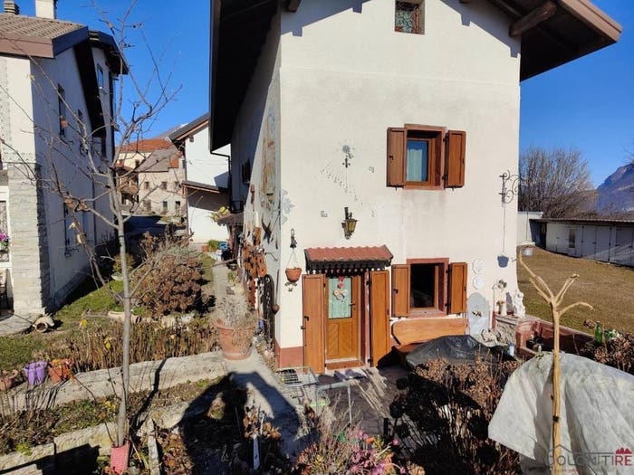 Casa con 6 locali in vendita in RONCAN, Ponte nelle Alpi