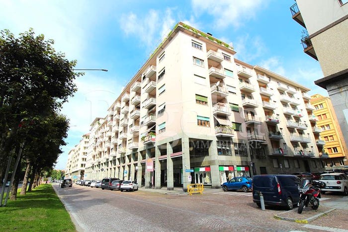 Appartamento quadrilocale in vendita in Via Gaetano De Marchi, Centro Storico, Biella