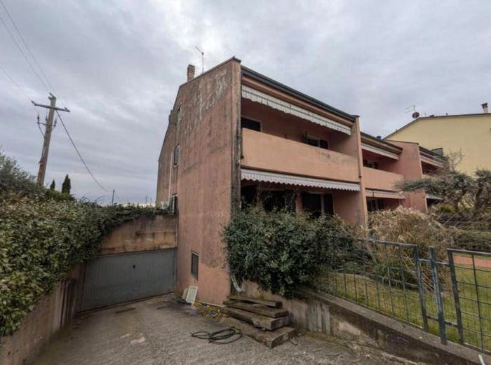 Casa quadrilocale in vendita in Via Monte Pasubio, Centro, Montecchia di Crosara