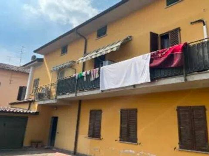 Appartamento con 5 locali in vendita in Via Gramsci, Centro, Casalpusterlengo