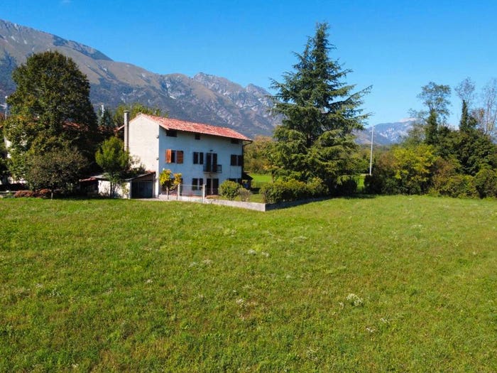 Casa con 5 locali in vendita in Via Santa Caterina, Aviano