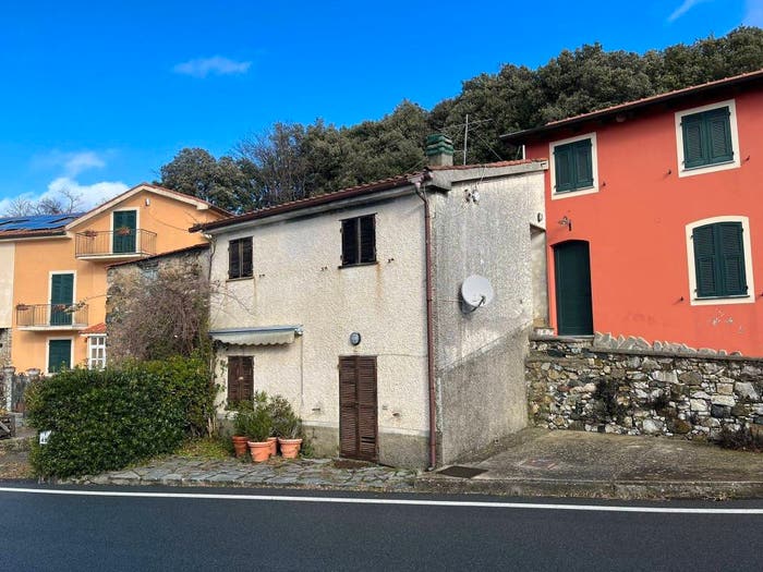 Appartamento trilocale in vendita in Strada Statale, Deiva Marina