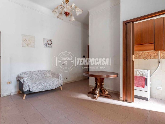 Appartamento trilocale in vendita in Viale Tibaldi, Pezzotti Meda, Milano