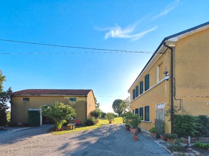 Casa quadrilocale in vendita in Via Pandolfina, San Bartolomeo, Ferrara