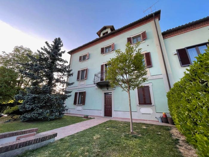 Casa con 6 locali in vendita in Via Colla, Valmadonna, Alessandria