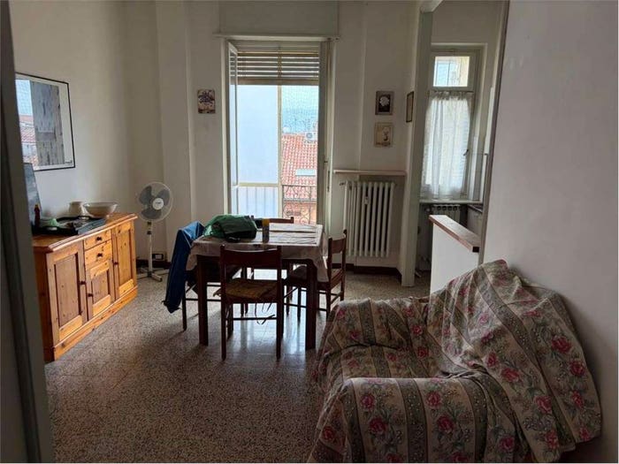 Appartamento quadrilocale in vendita in Piazza della Libertà, Alessandria