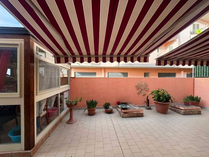 Appartamento con 6 locali in vendita in Via Nazionale, Centro, Falcone