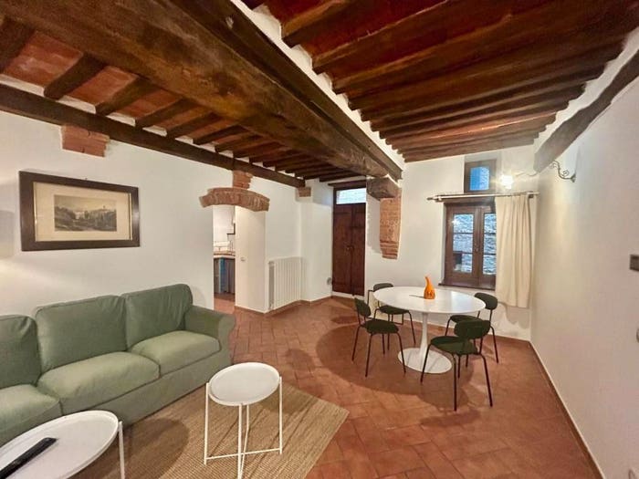Appartamento quadrilocale in vendita in Via Roma, Centro, Castelnuovo Berardenga