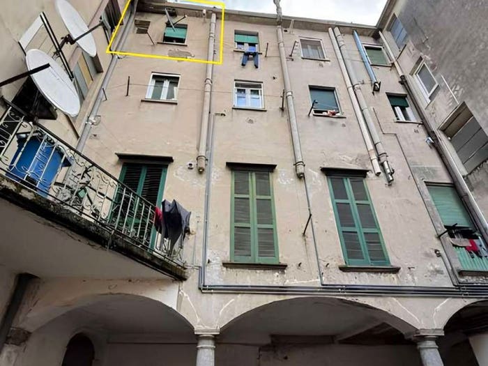 Appartamento trilocale in vendita in Via Barozzi, Olginate
