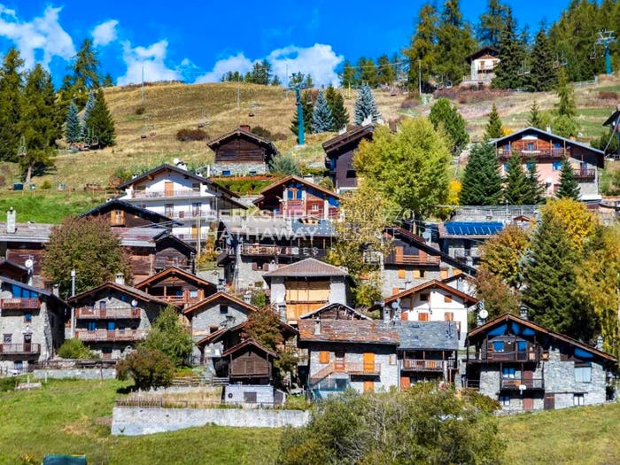Casa in vendita in Corgnolaz, Chamois
