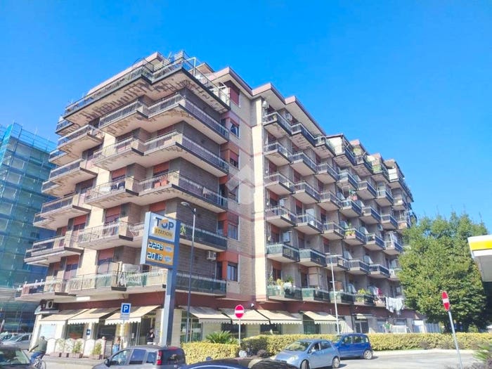 Appartamento trilocale in vendita in VIA APPIA, Atripalda