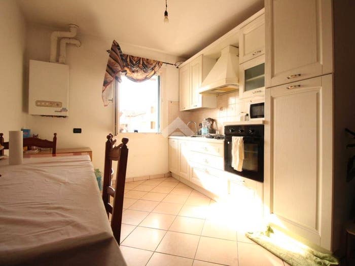 Appartamento trilocale in vendita in Via Nazario Sauro, Gazzo