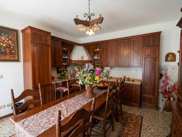 Casa quadrilocale in vendita in Chero, Carpaneto Piacentino