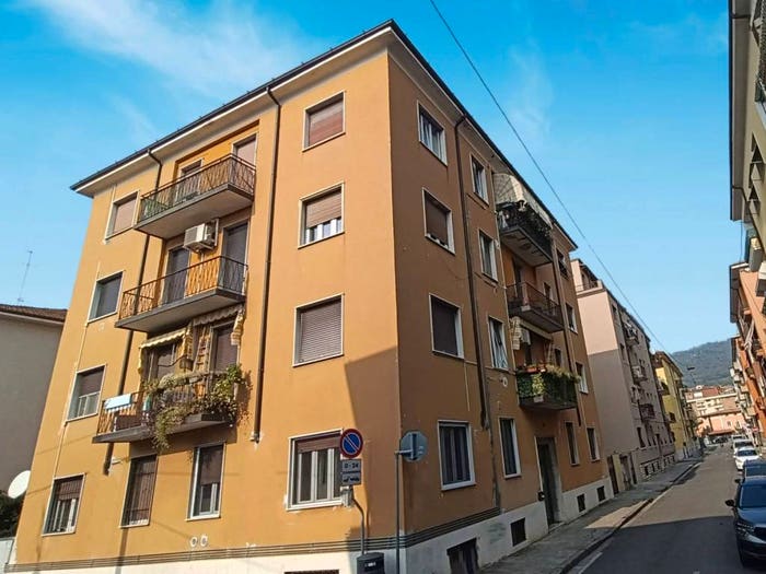 Appartamento trilocale in vendita in Via Adige, Porta Venezia, Brescia