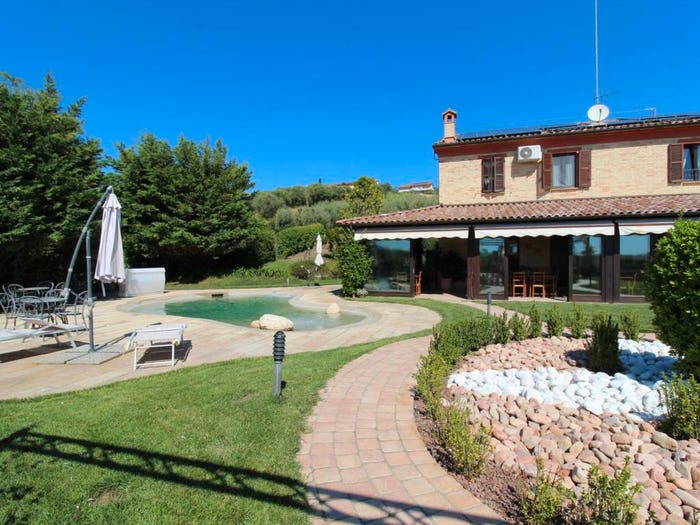 Casa con 5 locali in vendita in Via Amilcare Ponchielli, Centro, Castelfidardo