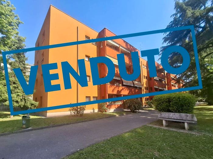 Appartamento trilocale in vendita in Via Platone, Centro, Pioltello
