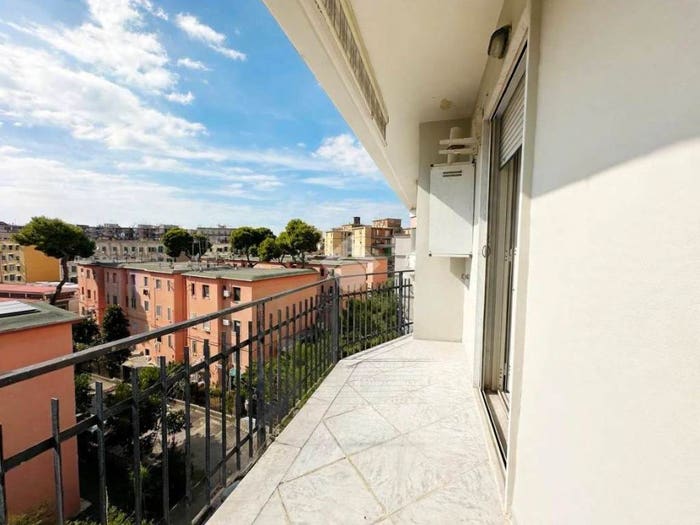 Appartamento quadrilocale in vendita in Via dalmazia, Fuorigrotta, Napoli