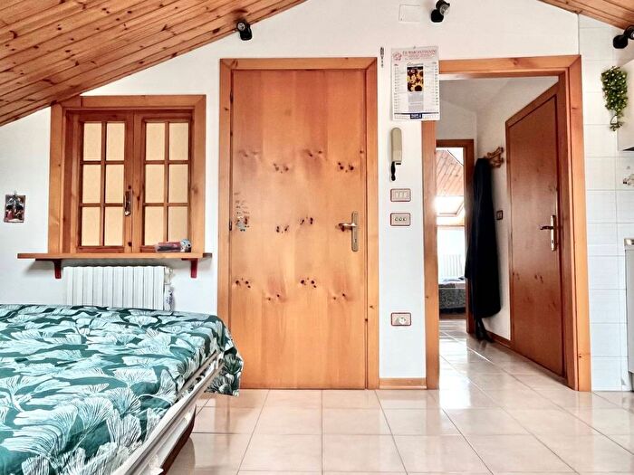 Casa quadrilocale in vendita in Via P Fastiggi, Villa Fastiggi, Pesaro