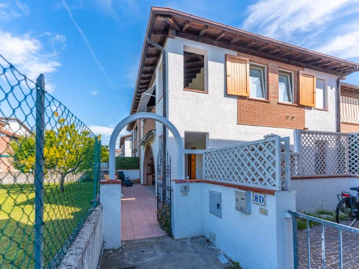 Casa quadrilocale in vendita in Via Ancona, Lido degli Estensi, Comacchio
