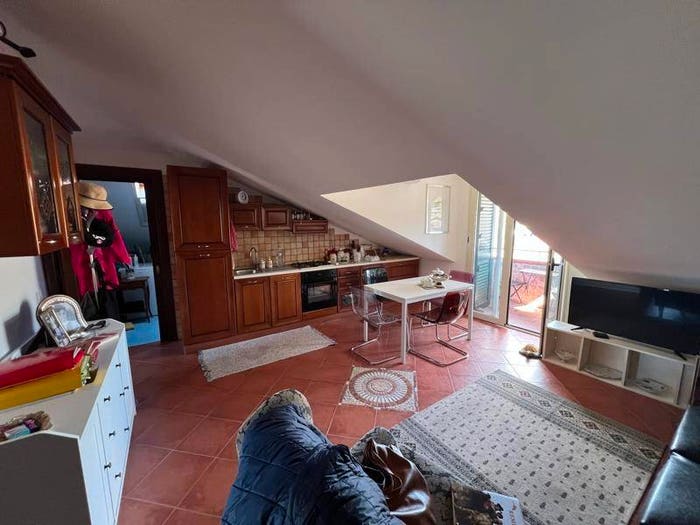 Casa trilocale in vendita in Via Gennaro Serra, Centro, Agropoli