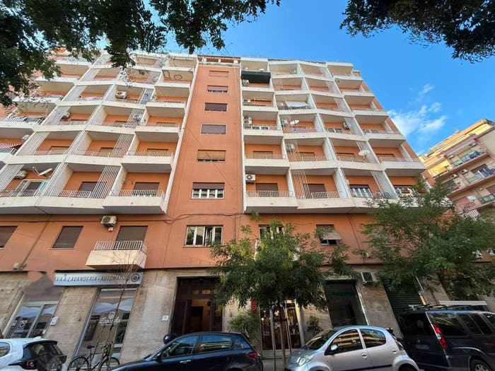 Appartamento trilocale in vendita in Via Filippo Cordova, Libertà Villabianca, Palermo