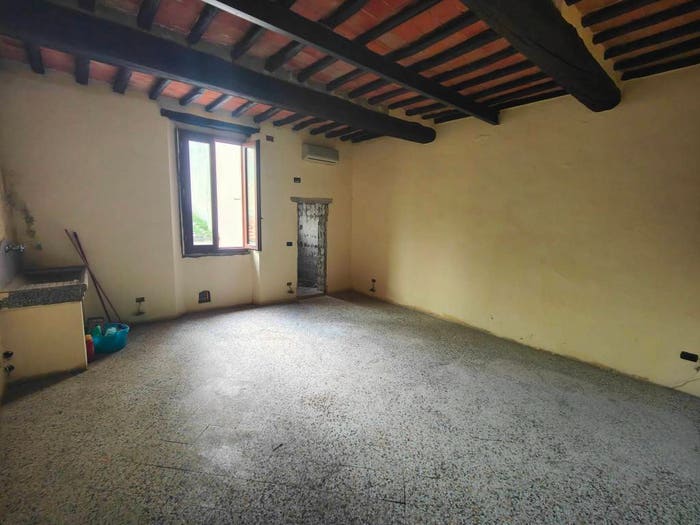 Appartamento trilocale in vendita in Via Roma, Città, Montevarchi