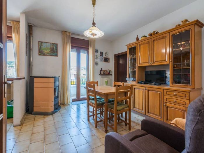 Appartamento con 5 locali in vendita in Via Guglielmo Marconi, Sassocorvaro, Sassocorvaro Auditore