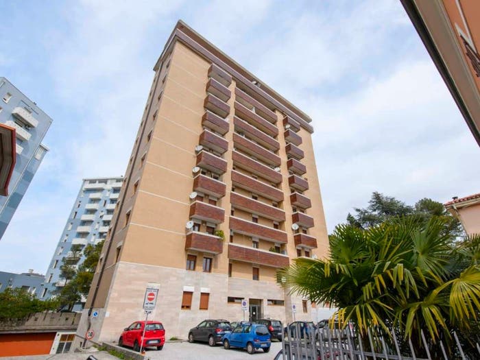 Appartamento con 5 locali in vendita in VIA DELLA BONA, Centro, Gorizia