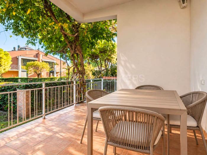 Appartamento con 6 locali in vendita in Via Istria, Lido di Venezia, Venezia