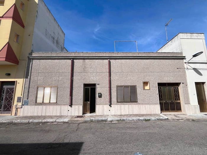 Appartamento con 6 locali in vendita in Via Brindisi, Centro, Nardò