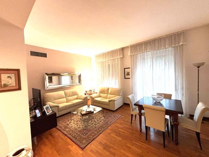Appartamento quadrilocale in vendita in VIA DEL SABOTINO, Regioni, Grosseto