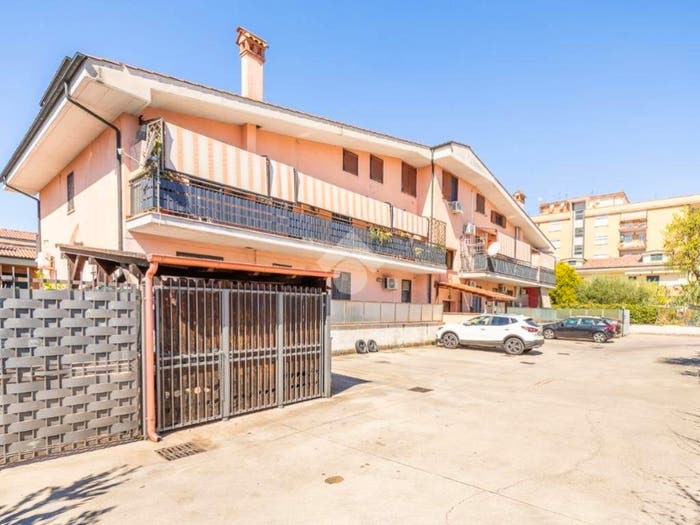 Appartamento quadrilocale in vendita in Via G Garibaldi, Villanova, Guidonia Montecelio