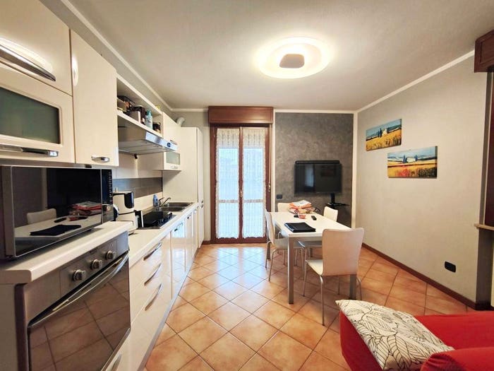 Appartamento trilocale in vendita in Centro, Leno