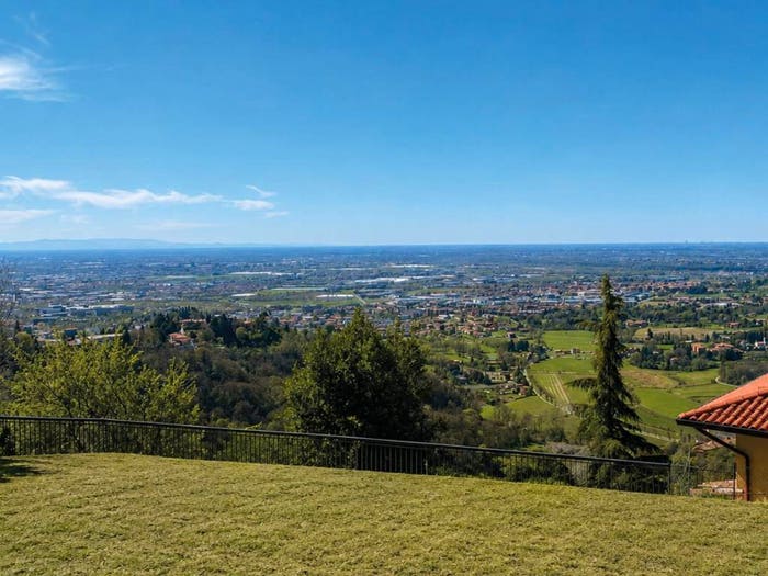 Casa con 6 locali in vendita in Fontana Castagneta, Bergamo
