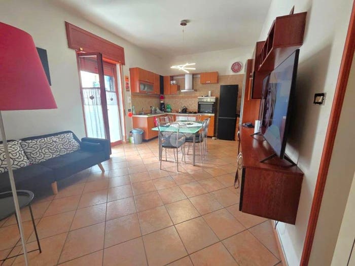 Appartamento quadrilocale in vendita in Via Orsolone a Santa Croce, Chiaiano, Napoli