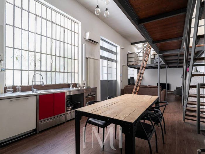 Appartamento trilocale in vendita in Via Arnolfo di Cambio, Paolo Sarpi, Milano