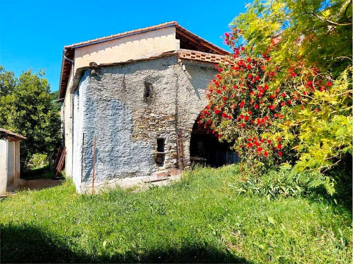 Casa con 6 locali in vendita in Località Costa, Capitolo Costa, Onzo