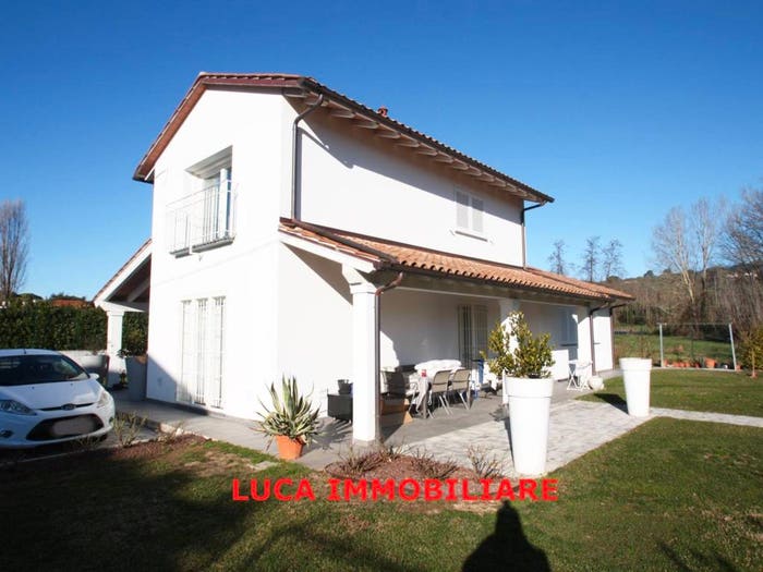 Casa con 6 locali in vendita in Via Pistoiese, Borgo A Buggiano, Buggiano