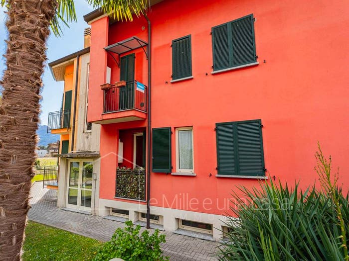 Appartamento quadrilocale in vendita in VIA MARASCIA, Centro, Dervio