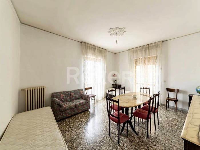 Appartamento quadrilocale in vendita in Via Mario Rapisardi, Centro, Canosa di Puglia