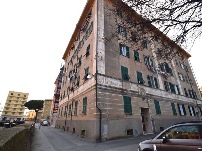 Appartamento quadrilocale in vendita in Via Maria Santissima Ausiliatrice, Pra', Genova