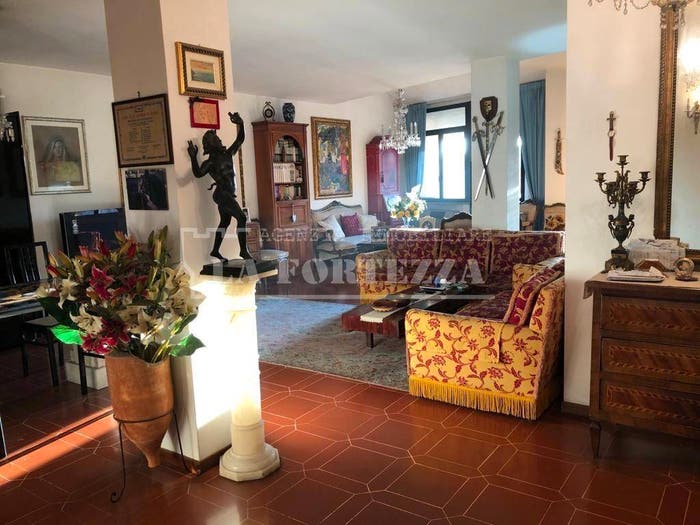 Appartamento con 6 locali in vendita in Via S Martino, San Martino, Pisa
