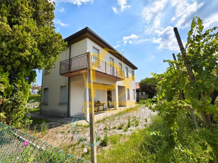 Casa quadrilocale in vendita in Scaltenigo, Mirano