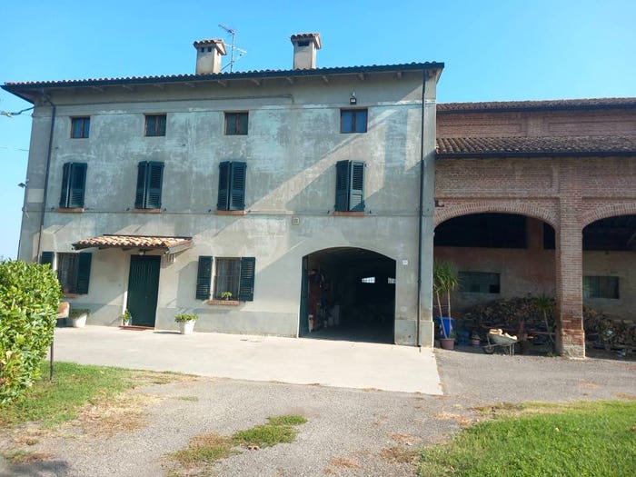 Casa con 6 locali in vendita in Località Toccalmatto, Fontanellato